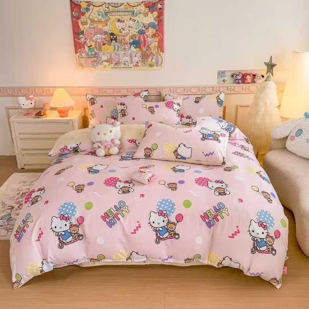 مفرش (Hello kitty ) 4